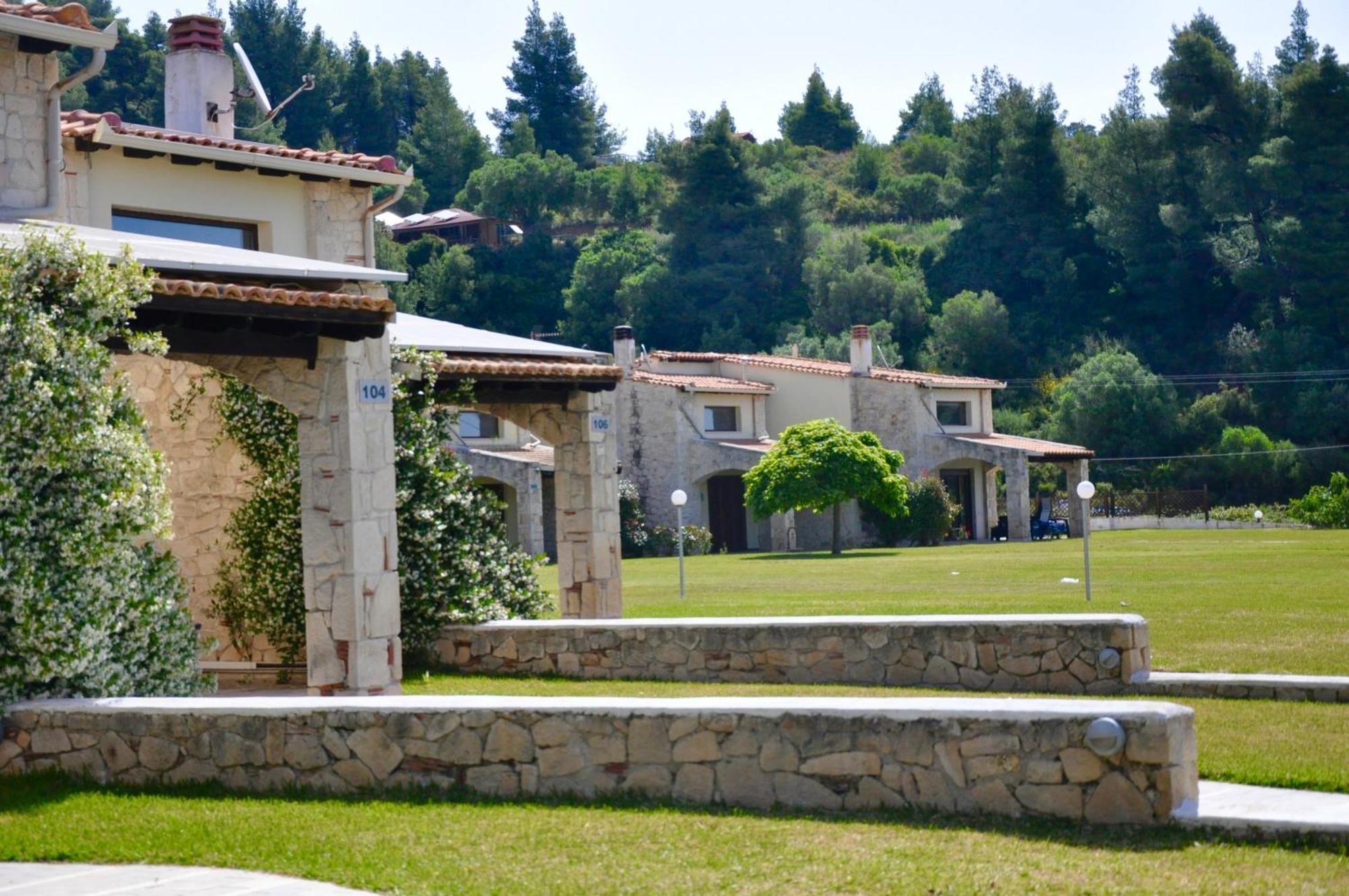 Stigmes Villas & Suites Nea Skioni Exterior foto