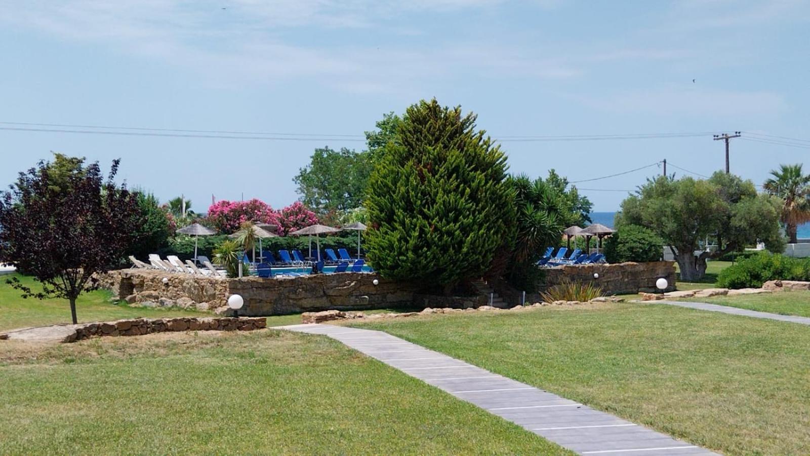 Stigmes Villas & Suites Nea Skioni Exterior foto